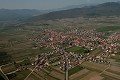  vue aérienne, château ortenbourg, scherwiller, vignoble alsacien, bas-rhin, alsace 